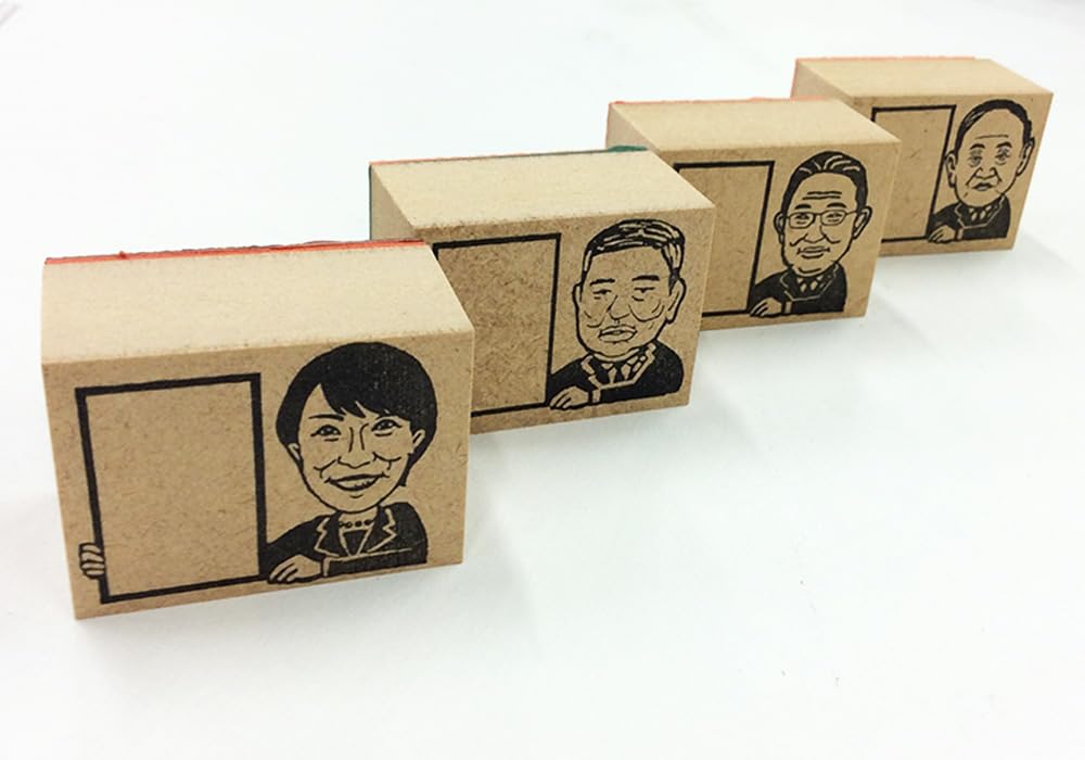 石破茂　皿と皿立てと色紙のセット Amazon.co.jp: 【総理スタンプ】 No.3：『ISSY・STAMP』 