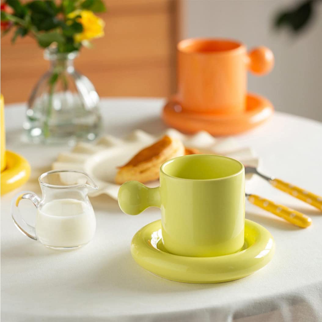 Urocze ceramiczne kubki do kawy ze spodkiem, ręcznie robiony kubek ceramiczny, nowoczesne wielokolorowe kubki idealne do herbaty, kawy, cappuccino i innych napojów, zmywarki i kuchenki mikrofalowej, rozmiar S, żółty