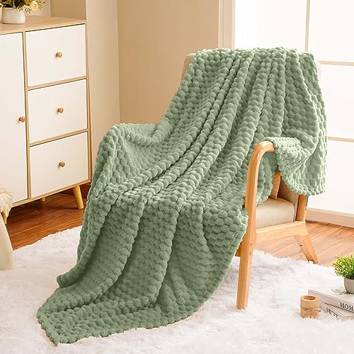 Vessia Flannel Fleece Throw Manta de Lana (50x70 inch), Manta 3D Jacquard Verde Salvia Suave y Cálida para Sofá, Cama, Silla, 300GSM Toque Súper Suave y Ligera para Decoración de Hogar Todo el Año miniatura 4