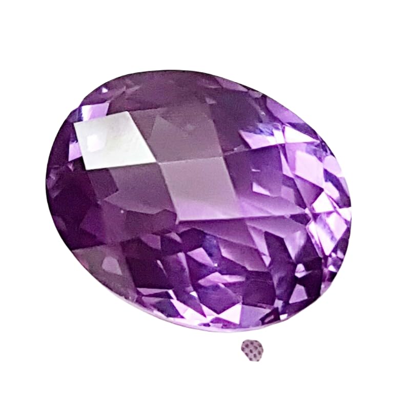 Alexandrite naturelle de forme ovale pour créer votre bague personnalisée et collier DIY