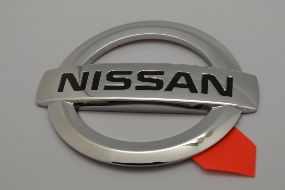 Amazon | 日産 スカイライン（R35）トランク日産エンブレム GTR