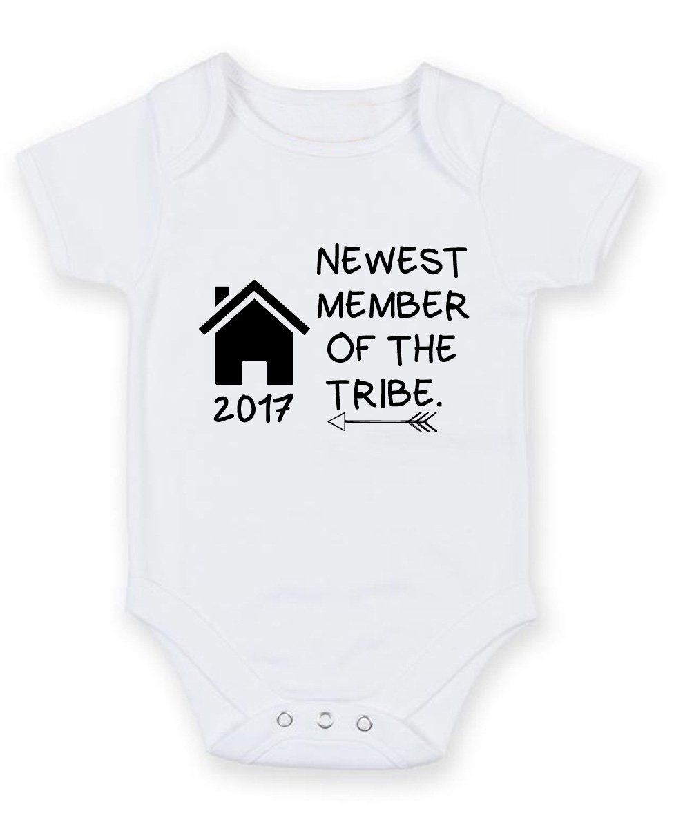 Foxyprinting Men's White Newest Member Of The Tribe - Personalised Baby Boy Girl Baby Vestunisex Short Sleeve Bodysuit (0-3 Months)