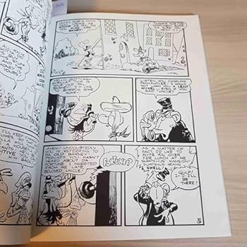 Paperback Small Wonders: The Funny Animal Art of Frank Frazetta Book