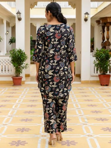 Image of feranoid Elegant V-Neck 3 /4 Sleeve Kurta & Pant Co-ord Set (S-XXL)