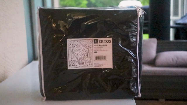 EKTOS 100% Virgin Wool Blanket, 90