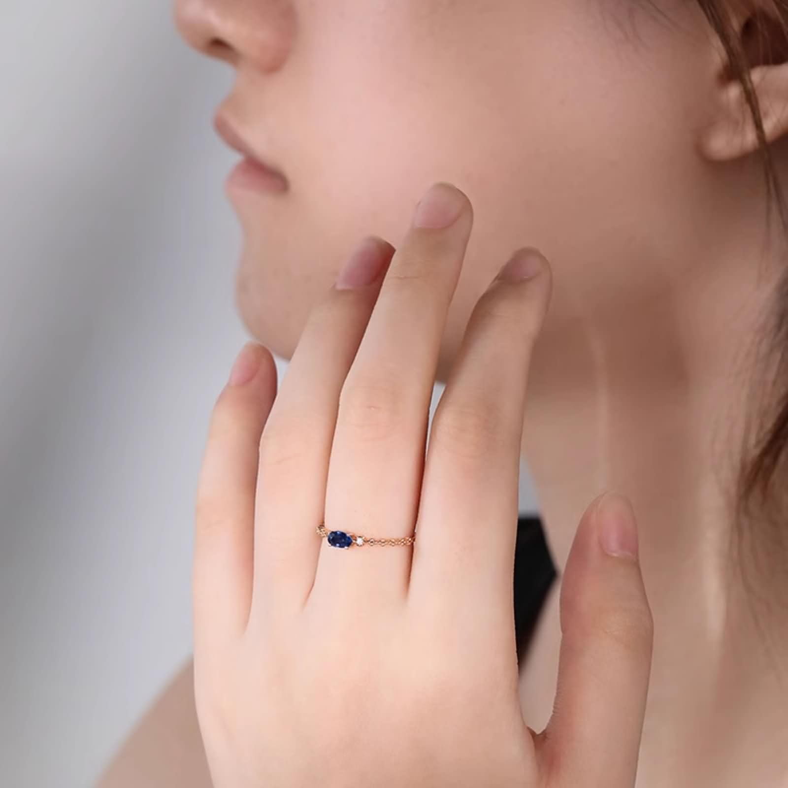 Pierścionek zaręczynowy 9K / 14K / 18K 750 Kobieta, 4 owalne szczęki 0,3 ct Rubin i 0,02-karatowy diament, pierścionek zaręczynowy dla kobiet różowe złoto