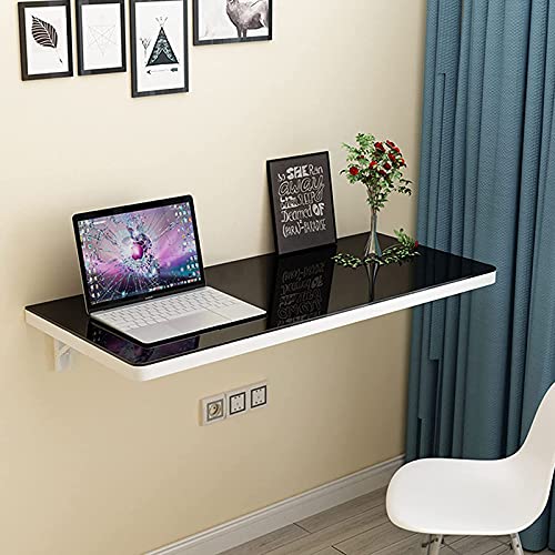 Bureau pliable mural pour optimiser l'espace dans une cuisine