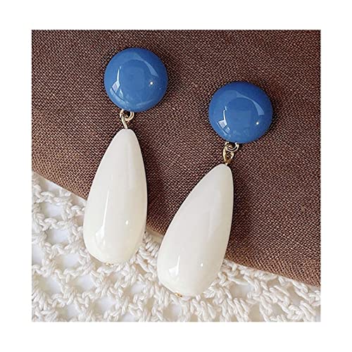 Boucles d'oreilles géométriques pour sublimer vos tenues de soirée et de bureau