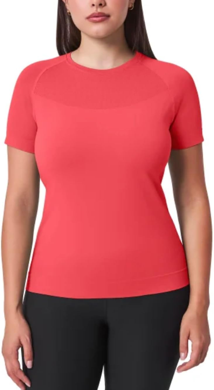 Mondetta Women’s Short Sleeve Fitted Active Seamless T-Shirt