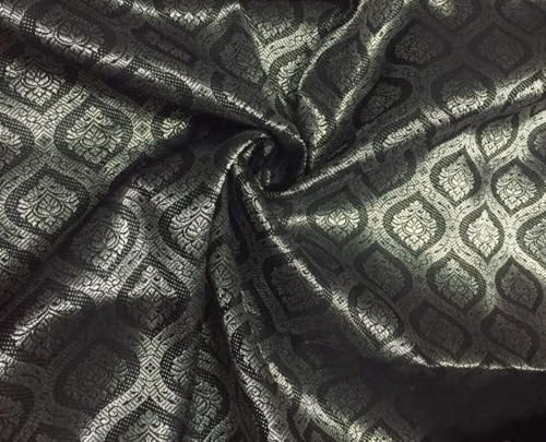Tissu en brocart de soie noir blanc et argent métallique de 11,8 cm de large