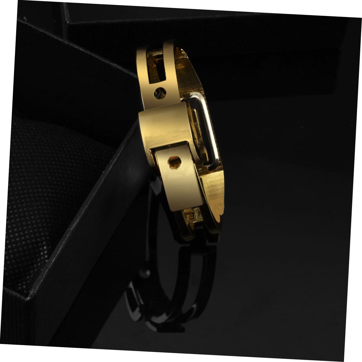 3stücke Fashion Damen Armbanduhr Quarz Mit Elegantem Goldarmband Und Weißem Stilvolle Bangle Uhr Für Für Alltag Und Besondere Anlässe