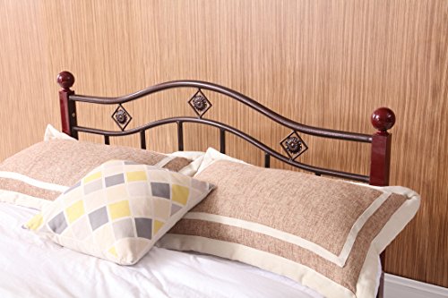 Hodedah Complete Bronze Metal Bed with Headboard, Footboard, Slats and Rails in Queen Size