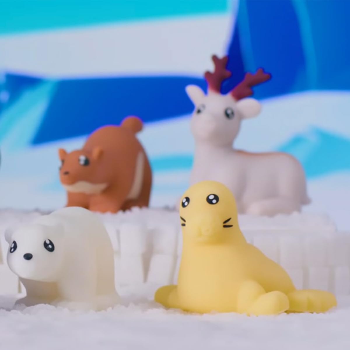 Sbabam FUNNY BOX Polar Friends Jelly Planet, gry dla dzieci z kioskiem, miękkie zabawki dla dzieci, 4 sztuki, znajdź zmianę koloru i świecące w ciemności - zabawka prezent dla dziecka