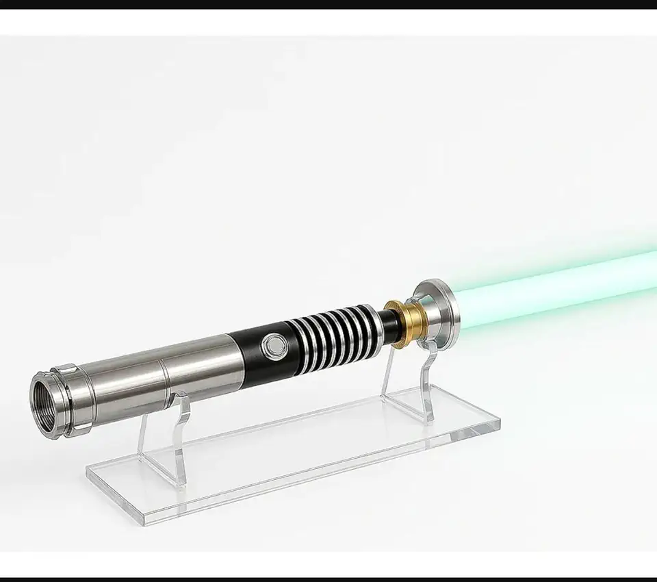 Sabre de Luz para Combate e Duelos Estelares 80 cm, Metal Prata e Preto, 16 Opções de Cores, Lâmina de Policarbonato, Som ao Impacto - Luke Skywalker
