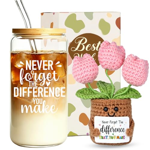 MUJUZE Gifts for Women,Glass Cups with Lids and Straws, Aesthetic Iced Coffee Cup, Girly Preppy Design Tumbler Mug for Teen Girls Women Girlfriends Gifts