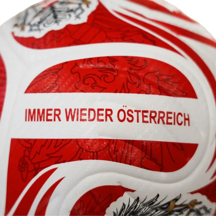 Hoamatkult Fußball Österreich Adler – WM-Kollektion Ball mit rot-weiß-rotem Design, strukturierter Oberfläche & „Immer Wieder Österreich“ Schriftzug