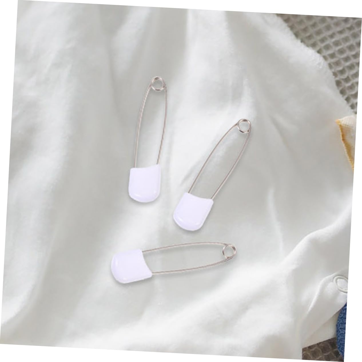 ERINGOGO Épingles de Sûreté Accessoires Portables Lot de 60 Blanches Verrouillent Couches et Vêtements en Alliage de Zinc et PP pour Bébés et Adultes