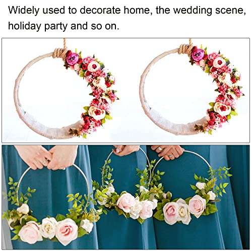Couronne de mariage réussie avec ce grand cerceau en bambou