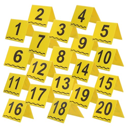 Marcadores de evidencias numerados de plástico amarillo para escena de crimen e investigación