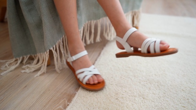★MAC MOC★ 2Color Buckle Hidden Banding Toe Open Sandals 6C Amazon.com | Baby Deer Kids Leather Sandal, Rose Gold, 2 US