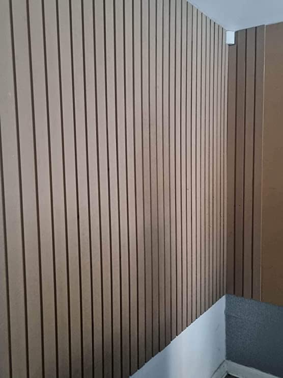 MDF wall panelling strips. Ready cut strips to create your own feature wall or panelled effect. Can be painted any colour. (10, 1000 x 50mm Strips & Glue)