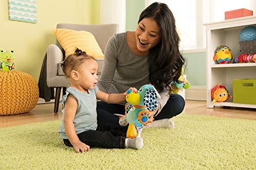 Lamaze Baby Spielzeug 'Lustiger Soundhund' Clip & Go, das hochwertige Kleinkindspielzeug. Der quietschbunte Greifling fördert die Motorik und ist das perfekte Kinderwagenspielzeug und Kuscheltier, Mehrfarbig, LC27023