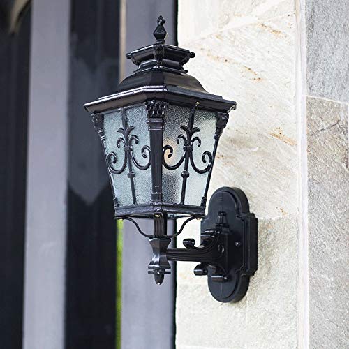Lanterne d'extérieur en aluminium pour sécuriser un escalier sombre la nuit