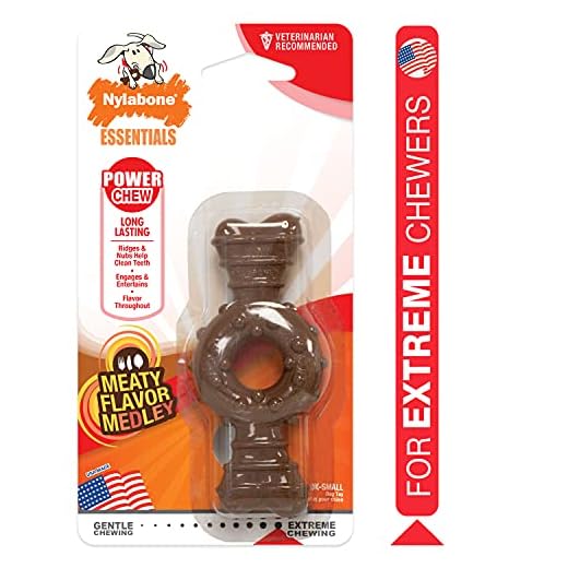 Nylabone Juguete Masticable En Forma de Hueso para la Higiene Dental de Perros con Mordida Agresiva, Forma de Anilla, Mezcla de Varios Sabores de Carne, para Perros Adultos de hasta 7 Kilos
