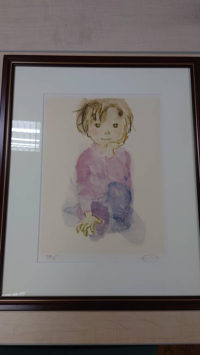 Amazon.co.jp: いわさきちひろ リトグラフ版画 『立てひざの少年 
