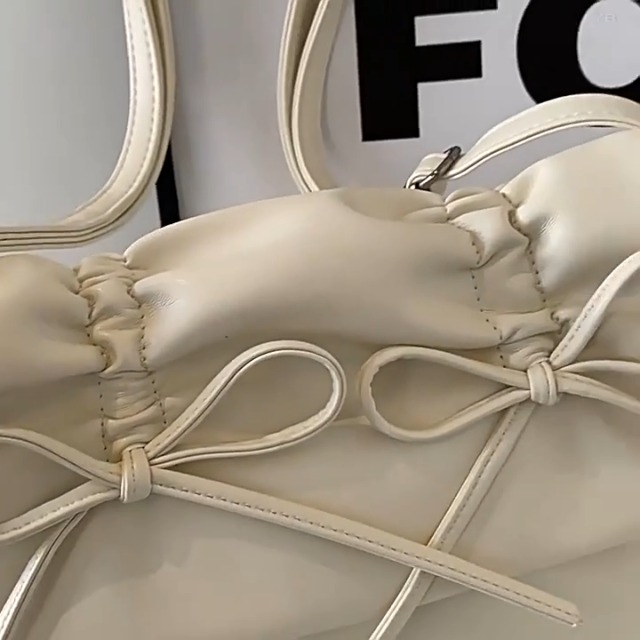 Amazon | [PETITCHOU] ショルダーバッグ リボン 蝶々結び レディース