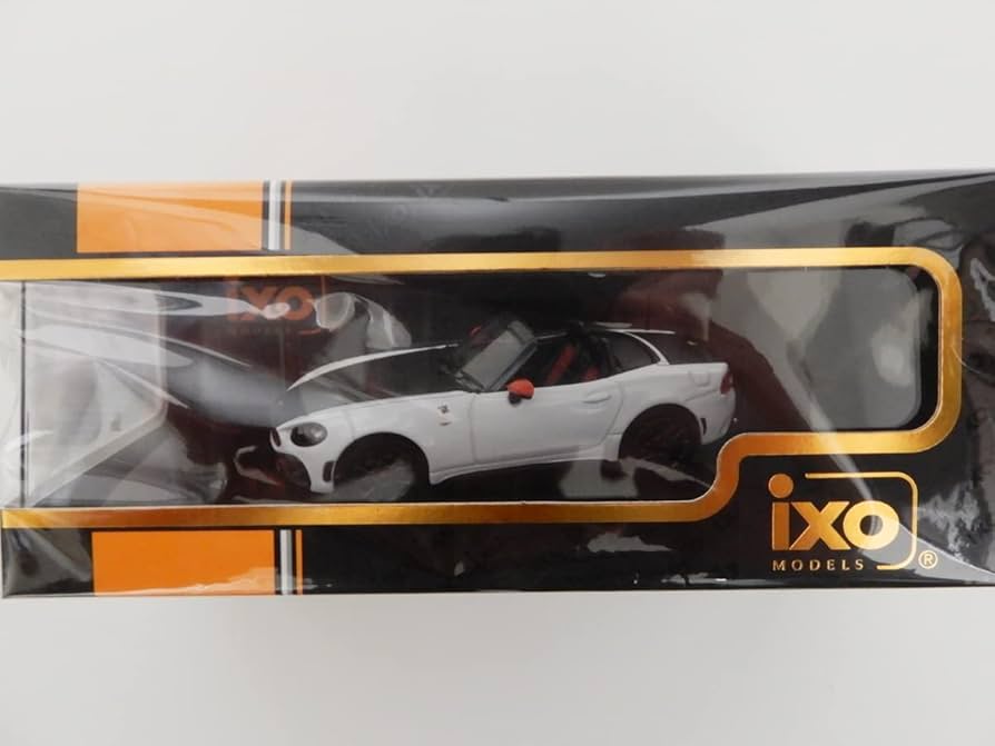 Fiat 124 Spider Abarth 1973 1/43 ミニカー s-l1200.jpg