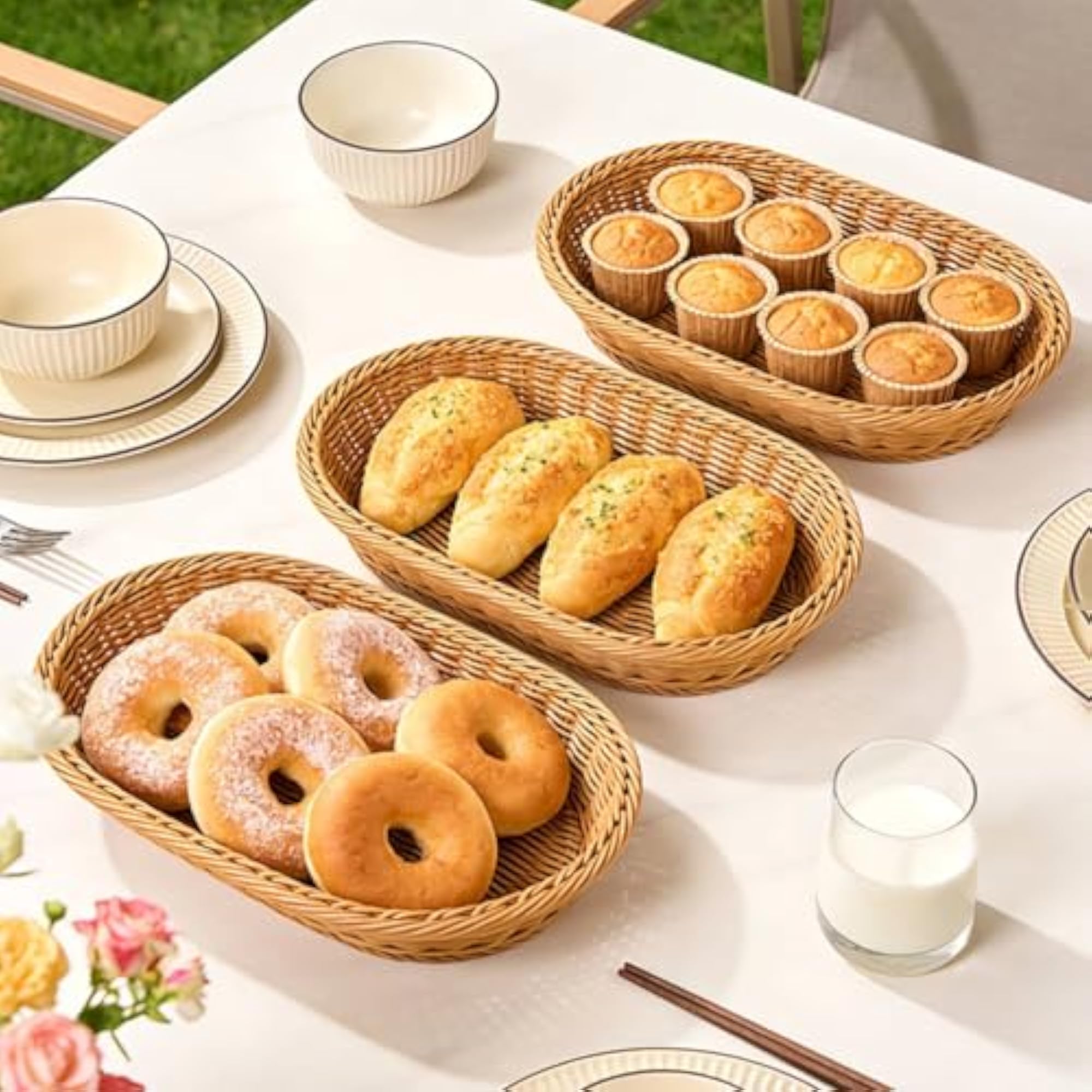 Oval Bread Basket Tray with Lattice Base