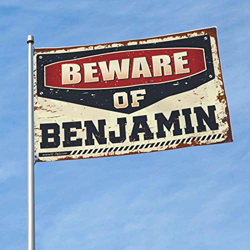 Drapeau Beware Of Benjamin pour deco biere et bar exterieur (152x244 cm)