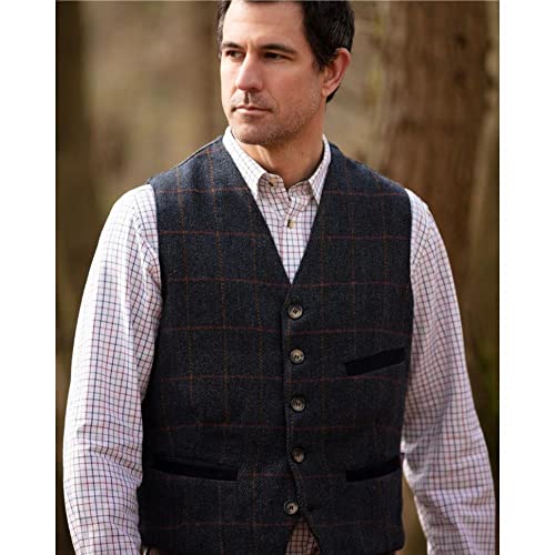 Chaleco de tweed para hombre formal Walker and Hawkes que soluciona tu look de invierno 2