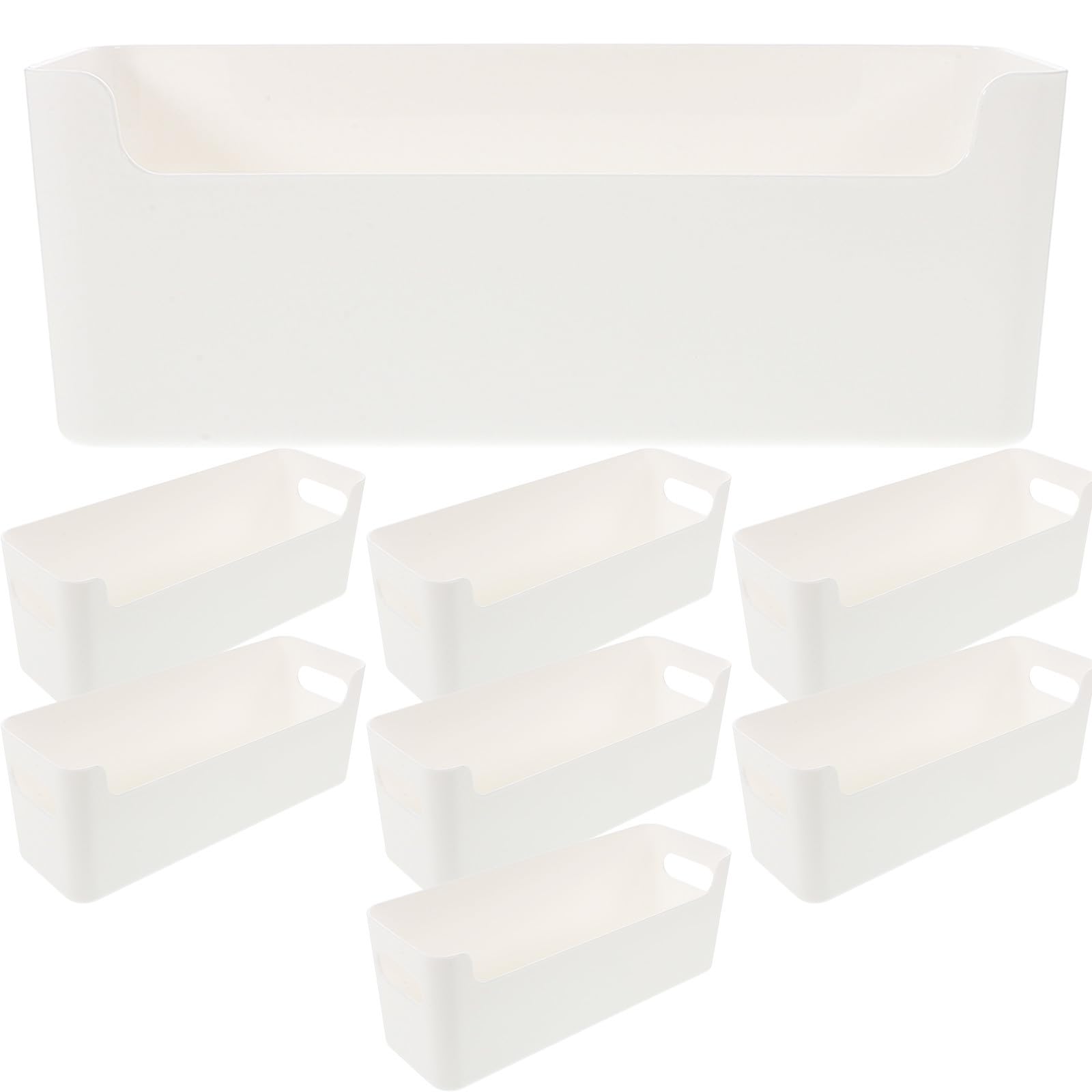 Boîtes de rangement plastique pour placard qui optimise le gain de place en cuisine
