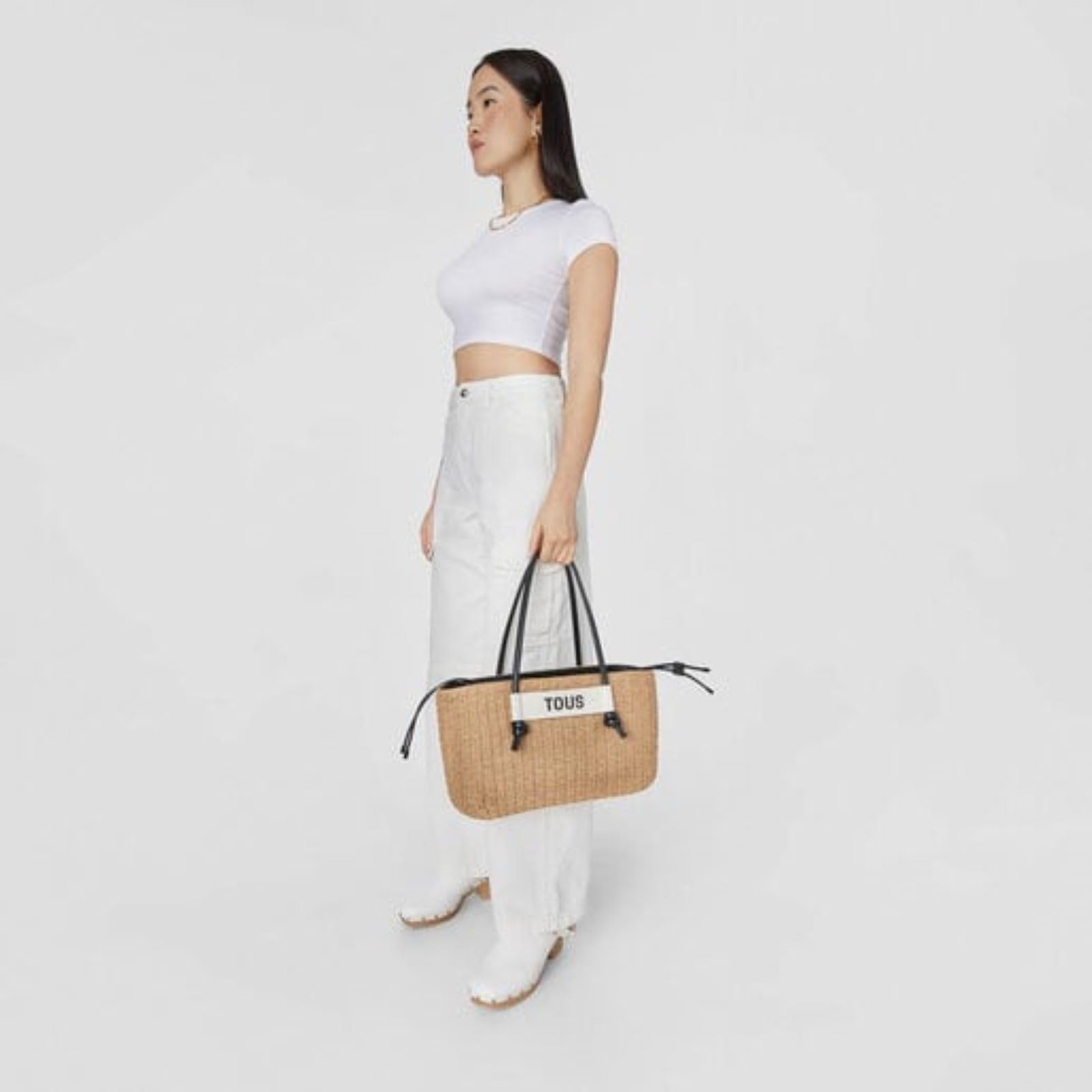 Tous Capazo Grande Negro, para Mujer, Medidas 23,5 x 39 x 14 cm, Colección Scoubidou