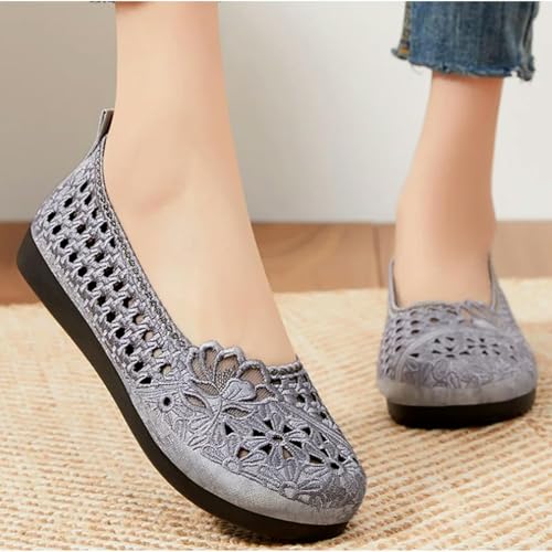 Mom's Cloth shoesMother's Spring and Autumn Soft-Soled Hollow Shoes2