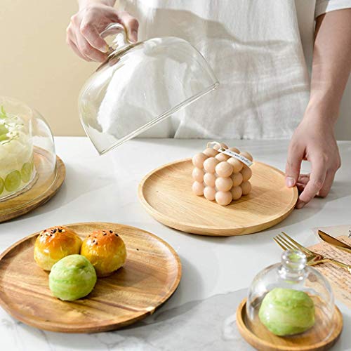 Plaque pain protégée de la poussière par dôme gâteau