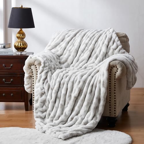 WDCOZY Ruched Faux Fur Throw Blanket Soft Cozy Fluffy Luxurious Blankets Couch Bed Sofa Chair Home Decor Warm Furry Fall Winter Plush Rabbit Fur Bubble Blanket 50