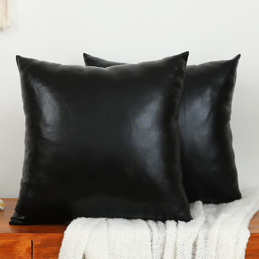 Housses de coussin imitation cuir doux noir au fini métallique raffiné 45x45 cm