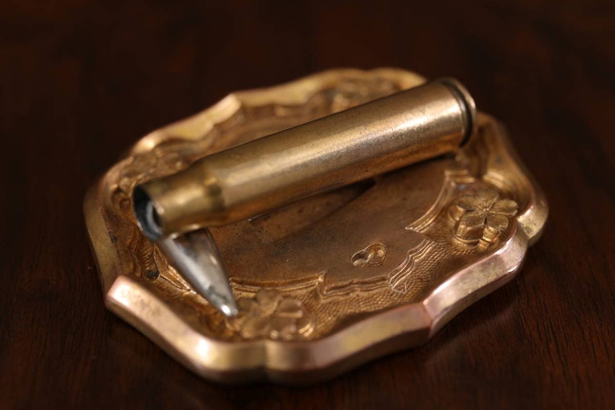 ☆帝国陸軍 満州事変記念 軍刀鍔型文鎮[○]日本陸軍日本軍日本海軍