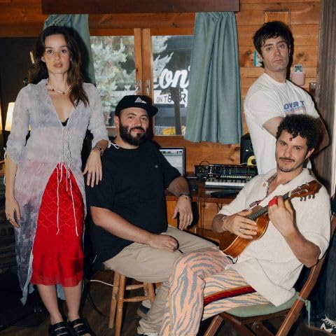 180 grados - La La Love You + Monsieur Perin&eacute;, Raye y Melanie Baker - 04/03/26