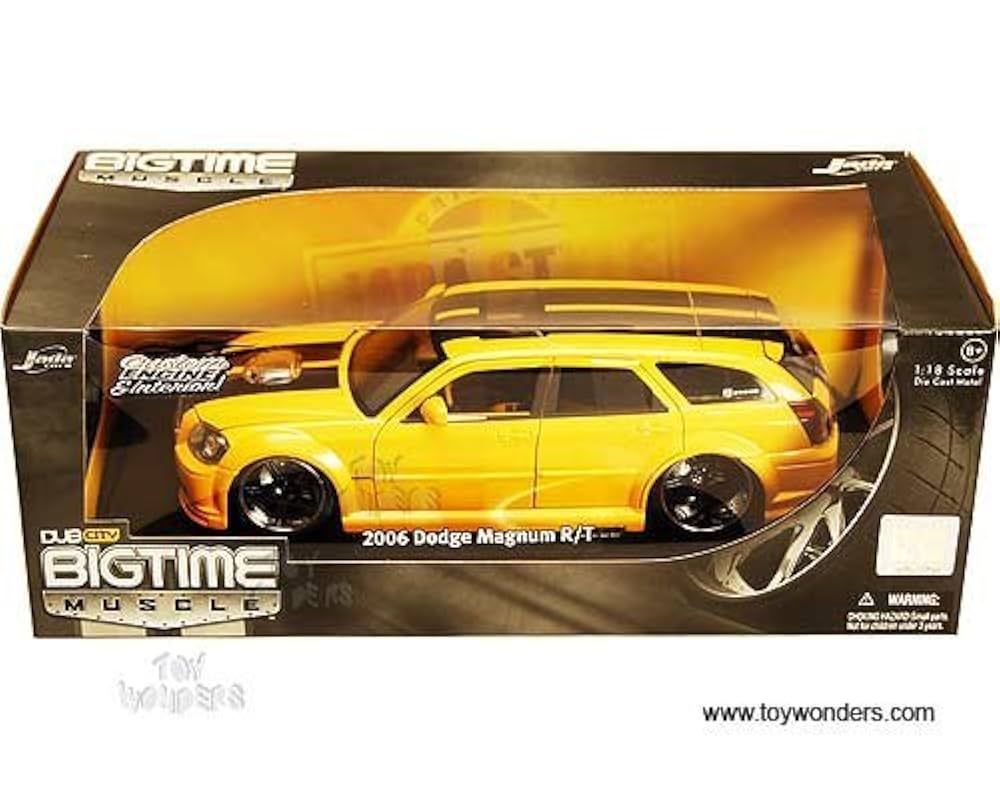 ミニカー BIGTIME MUSCLE  2006  Dodge Magunum R/T 90562yl Jada Toys Dub City Bigtime Muscle - Dodge Magnum R/t
