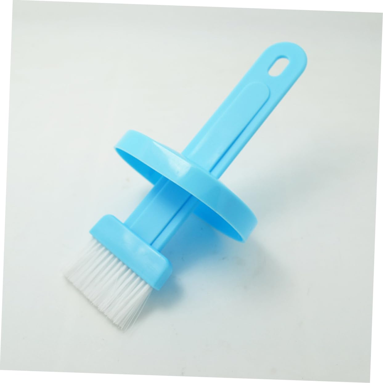 BEBEMOKO 2Pcs Basting Brush with Container Heat Resistant Bbq Brush for Sauces Oil and Marinades for Meat Pastries and Baking Random Color