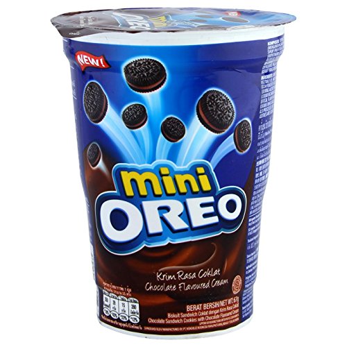 Image of Oreo Mini Cream-Filled Sandwich Biscuits, Chocolate, 67 Gram [Pack Of 2, Travel Pack & Easy To Carry]