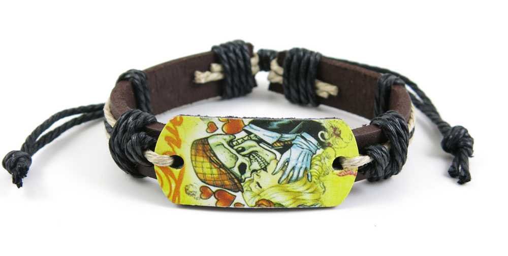 4044 Bracelets1 Piece Women's Men's Fashion Strand Bracelet 4001 Devil Princess Strip Leather Braided Adjustable