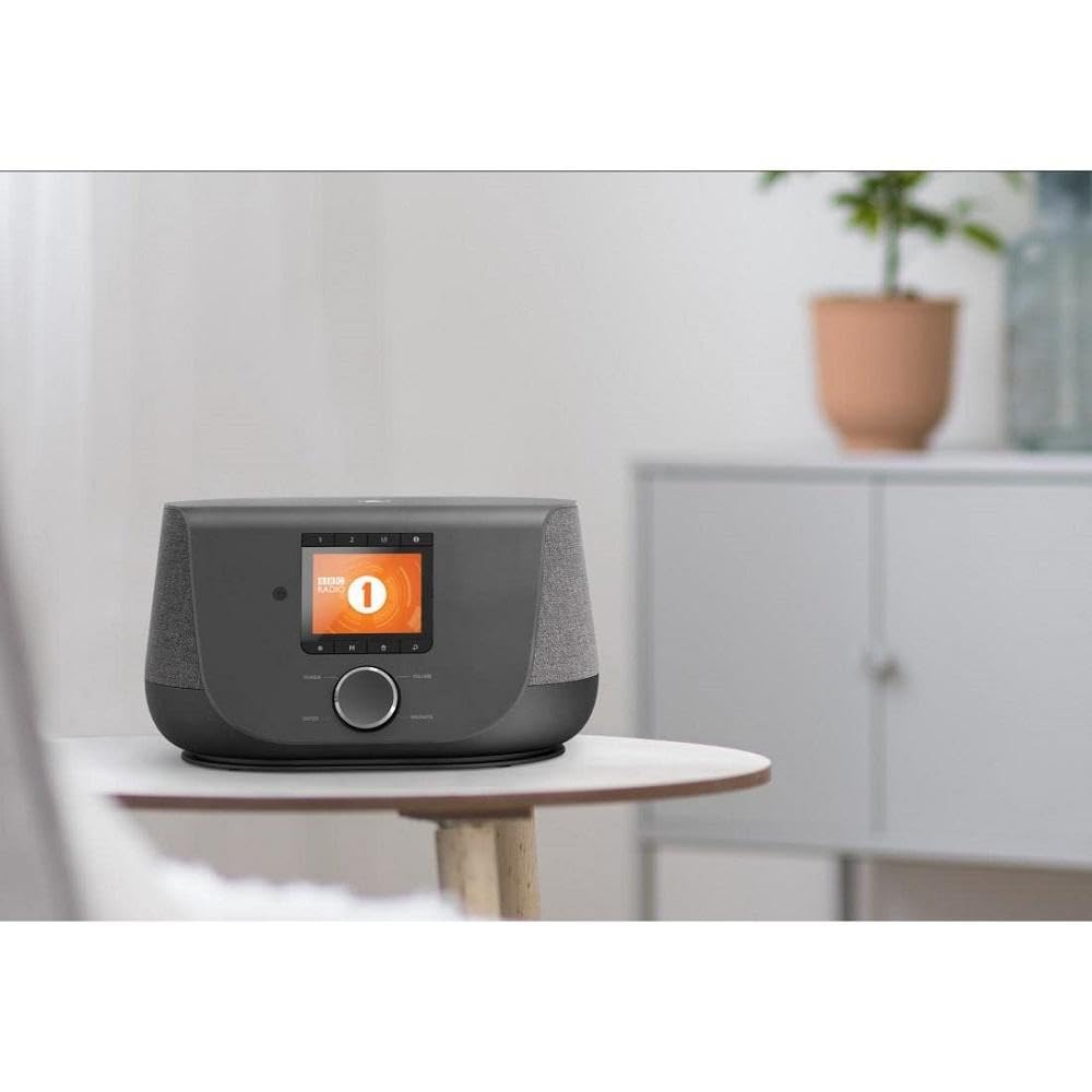 Hama Internetradio mit Digitalradio-Empfang, 2-Wege-Lautsprecher & Handy-Ladefunktion (Smart Radio mit WLAN/DAB/DAB+/FM, Bluetooth/Spotify Streaming, Stationstasten, Radio-Wecker, App) Internet Radio