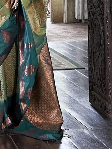 AKHILAM kanjivaram silk saree in soft silk – image 6