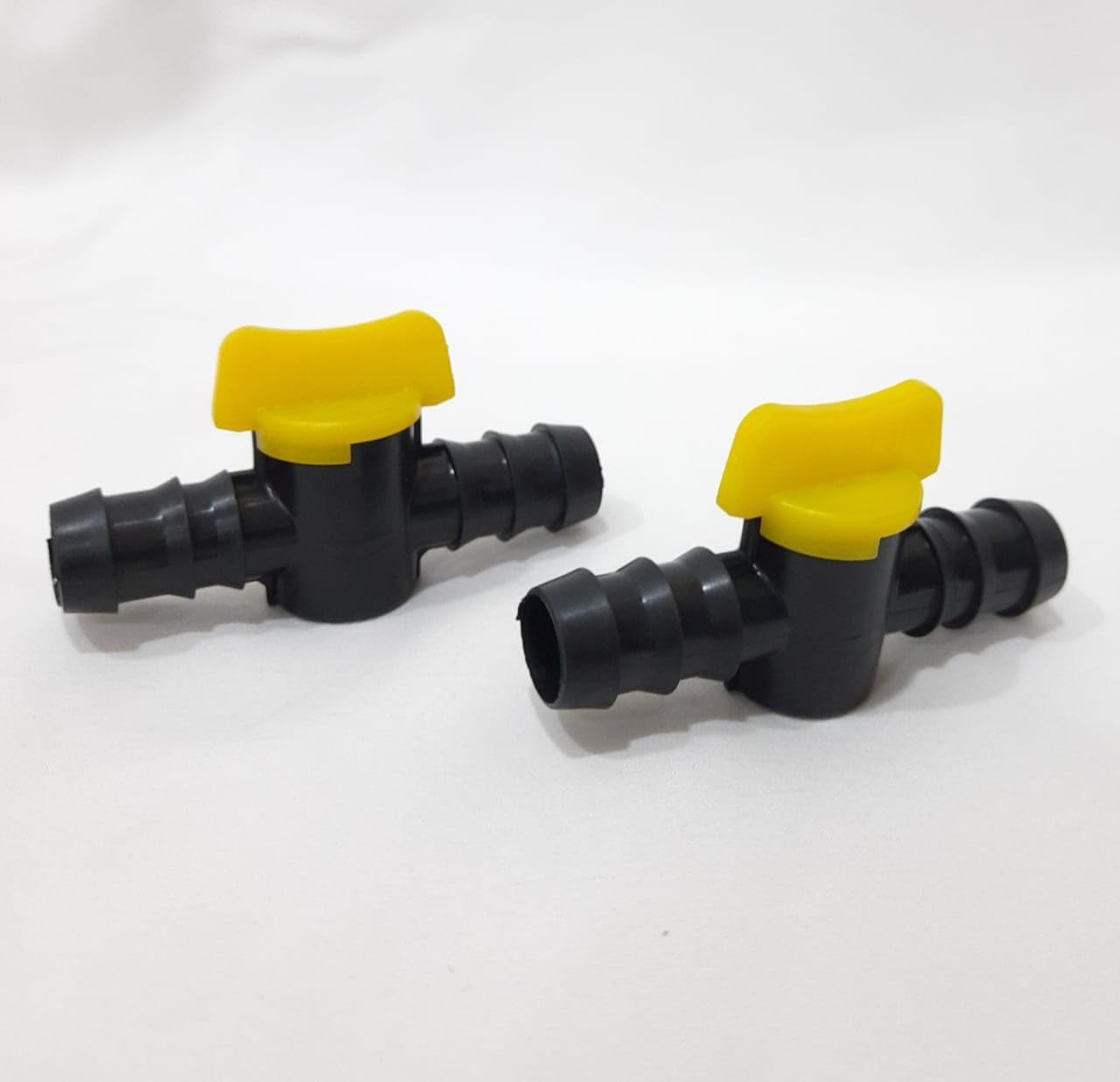 DIW Drip Irrigation 16mm, 20 mm Flat Inline Drip Cock Pepsi Drip Irrigation Flat 16 mm and 20 mm Inline Pipe Cock Straight Connector with Tap Multicolour (16 MM, Pack of 50)