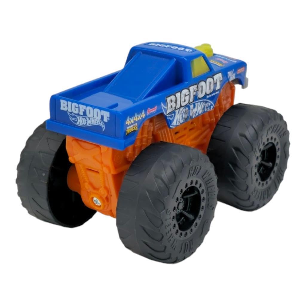 Hot Wheels Monster Trucks Roarin Wreckers, 1 1:43 Scale Truck with Lights & Sounds, Plays Truck s Theme Song - Image 3